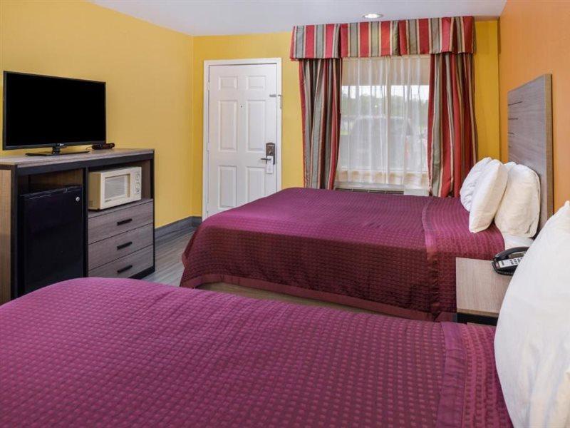 Americas Best Value Inn West Columbia Exterior photo