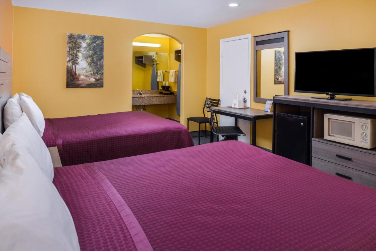 Americas Best Value Inn West Columbia Exterior photo